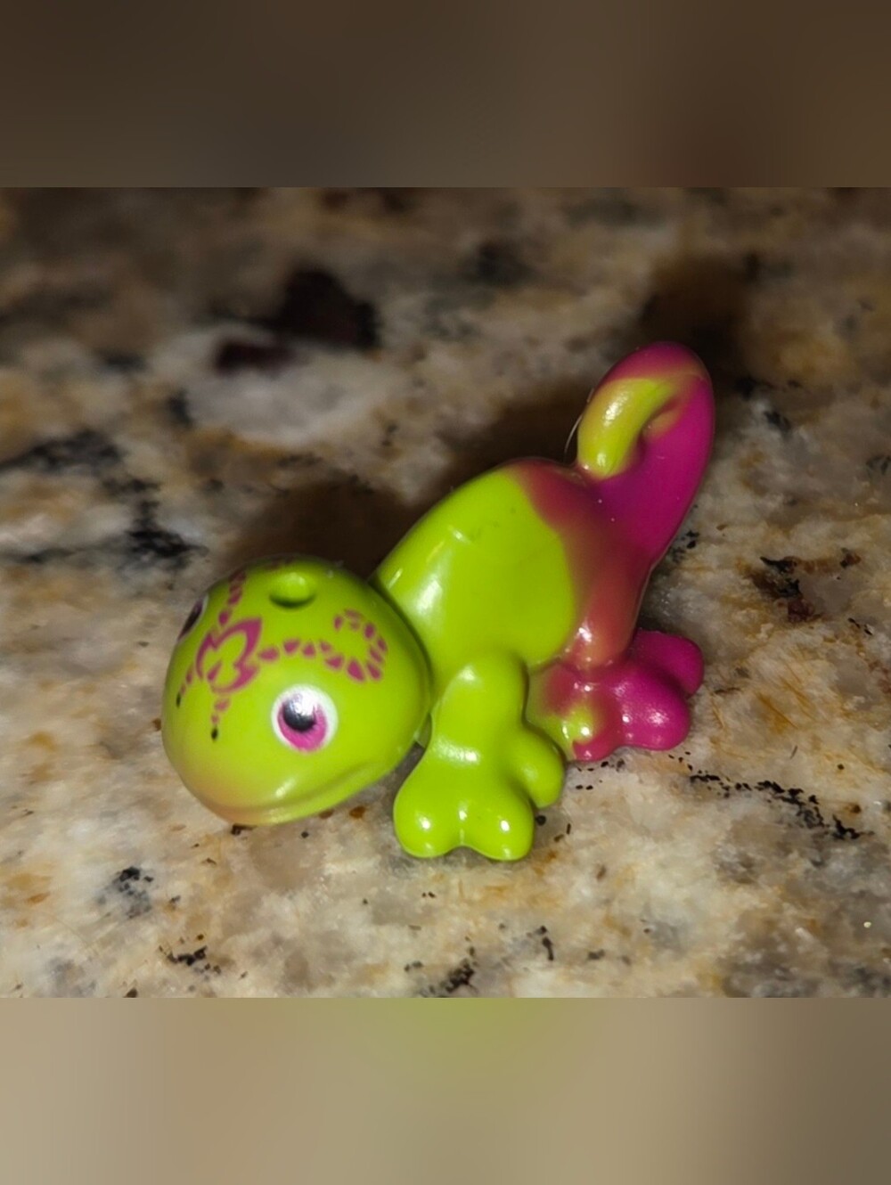 LEGO Lime Green & Magenta Tree Chameleon Lizard Friends Elves Mini Fig 41185